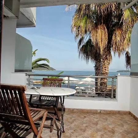Mira Mare Hotel Néa Péramos