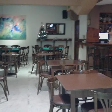 Hotel Mira Mare Néa Péramos